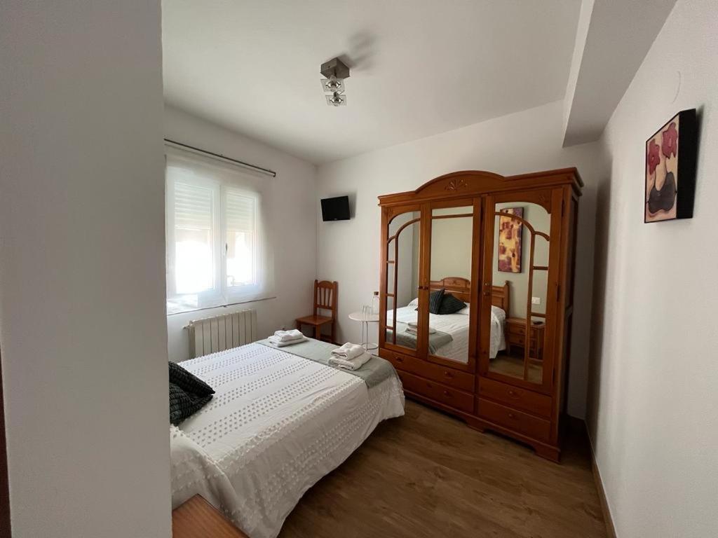 Pension Plaza Palas de Rei Dış mekan fotoğraf